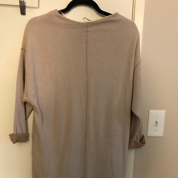 Dress - Picture 6 of 6